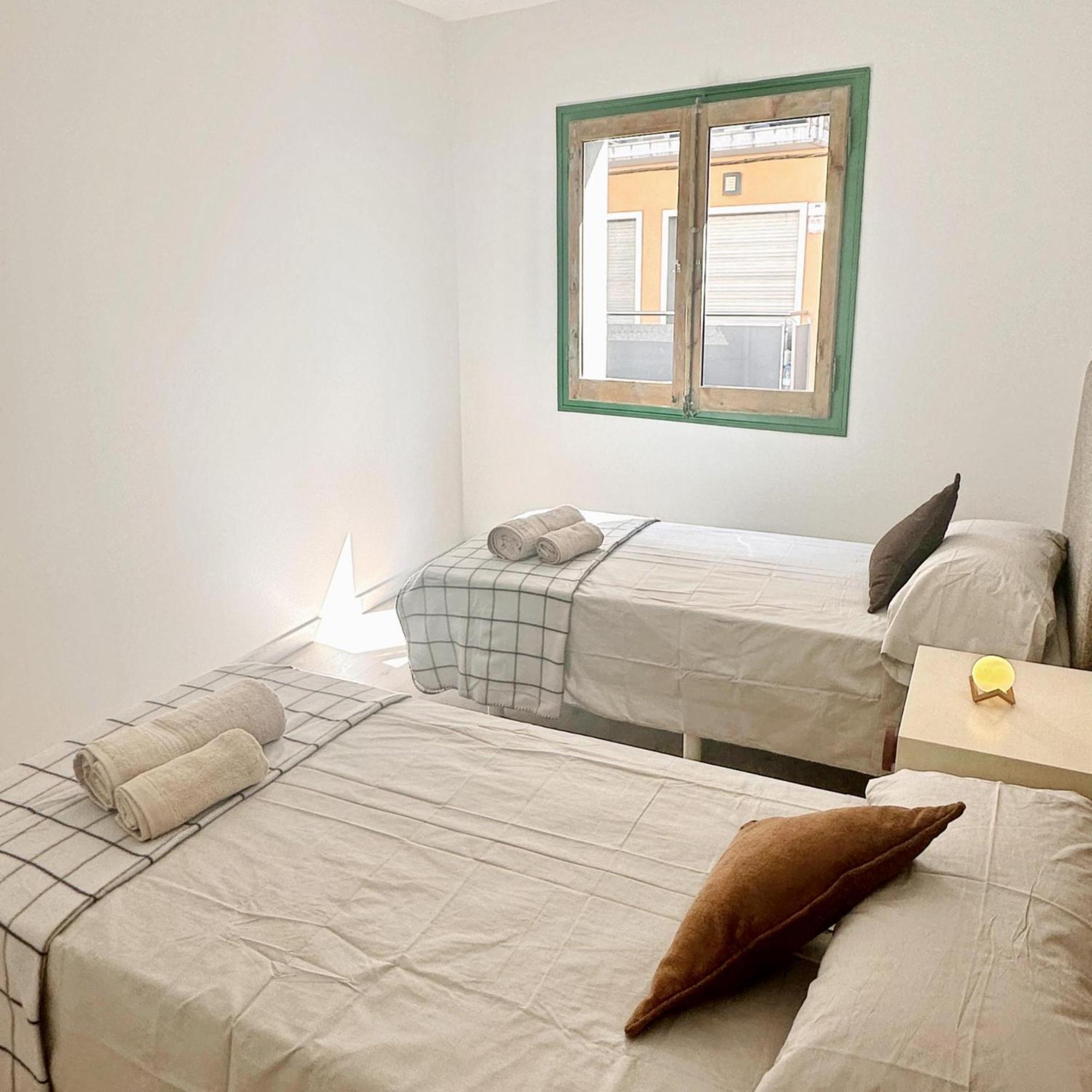 Cozycatalonia - Exclusive Attic In Central Blanes Buitenkant foto